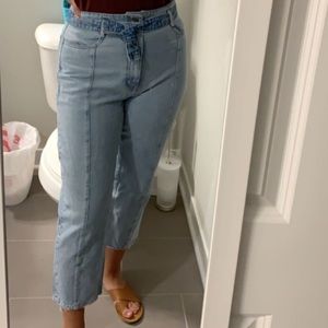 Abercrombie high rise tie waste Jean